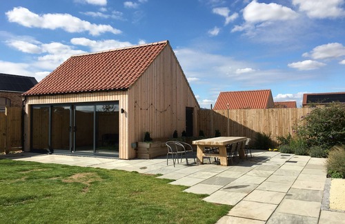 Dunholme House | The Willows, Ashlin Farm Barns
