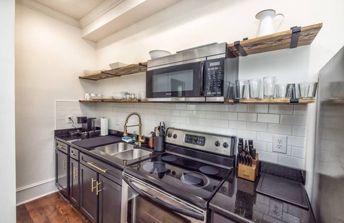 Riverwalk Condo | The Wilmingtonian on Front