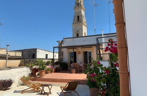 Lecce Historic Center Apartment | The window on the Cathedral