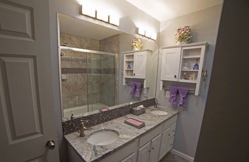 Kutztown Bed & Breakfast | The Wisteria Room at Kennedy Manor