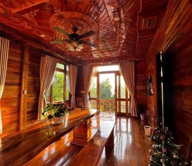 Ham Ninh Ski Chalet | The wooden house has a beautiful sunrise & seaview