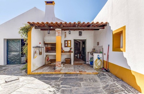 Sao Simao House | The World of the Moon 1
