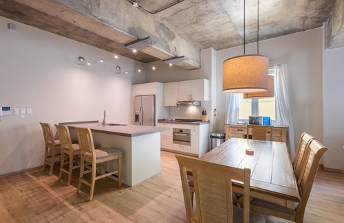 Pietermaai District Apartment | The Yellow Penthouse