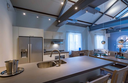 Pietermaai District Apartment | The Yellow Penthouse