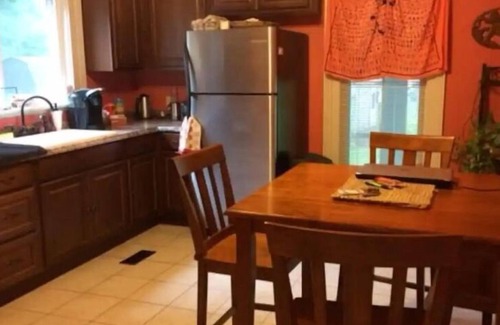 North Kingsville House | The Yoga House-Namaste' Room
