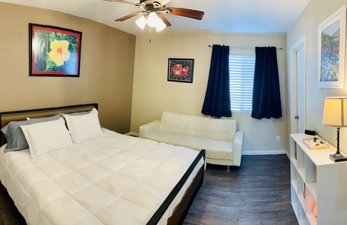 Chandler House | The Zen Den Bed N' Breakfast