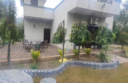 Bhiwadi Villa | Theaarambagh