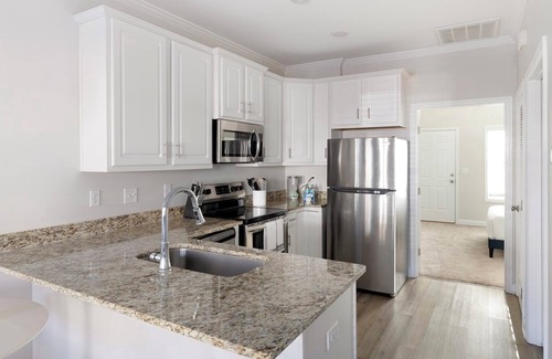 Huntsville Apartment | TheCottages 1BD 7 - One Bedroom Apartment, Sleeps 2