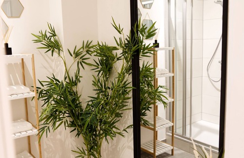 Altbogenhausen House | Thegallery Großzügige130qm 4 Zimmer bis zu 8 Personen, top Lage in München