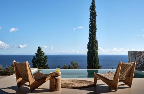 Skinaria Villa | Thelxi's Suite I - Brand New Seaview Suite!