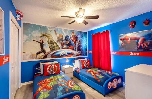 Thousand Oaks House | Thematic House w Private PoolGame RoomClubhouse