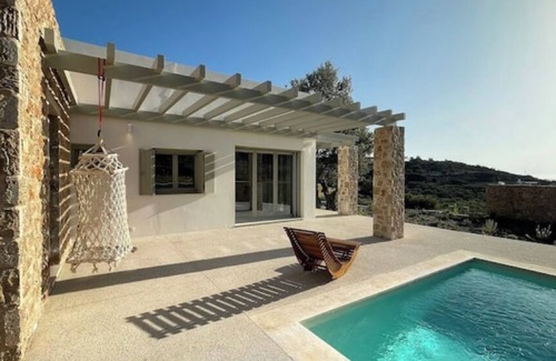 Skiros House | Themis Homes Karpo, 1 of 3 cottages each with plunge pool on a private propertyn