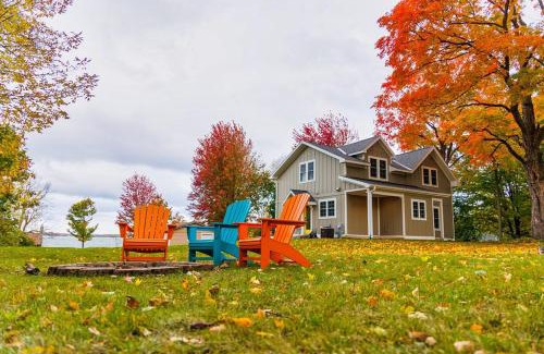 Sturgeon Bay House | Thenells Beach House by Simple Life Rentals
