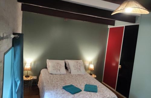 Saint-Fortunat-sur-Eyrieux House | THEODORA
