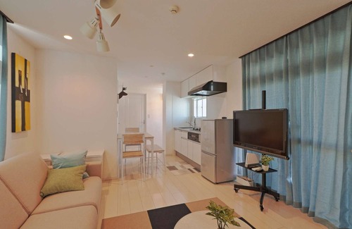 Nishi-Shinjuku Apartment | There are 1 bed room with 2 double beds