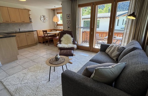 Reckingen Apartment | Thermik 3 1. OG Süd by Interhome