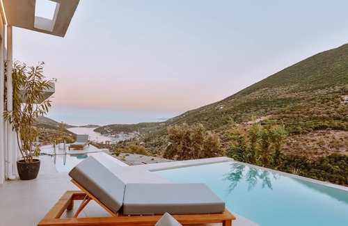 Evgiros Villa | Theros Villa I with Private Pool
