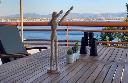 Loutraki-Agioi Theodoroi Apartment | Theta Solutions Coastal Apartment