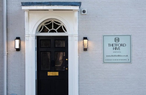 Thetford House | Thetford Hive Aparthotel - Duplex Suite 6