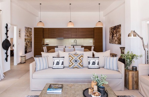 Khora Sfakion House | THETIS, south coast with amazing views and infinity pool!