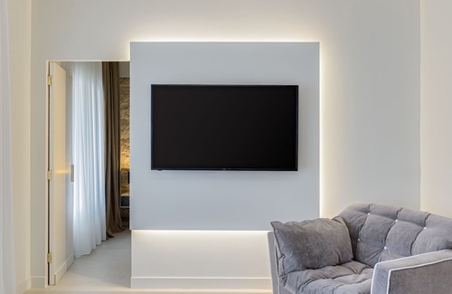 Anafiotika Apartment | THIRAMENOUS RESIDENCE - FIVOS SUITE