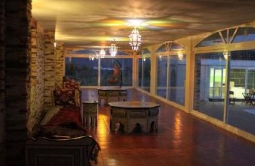 Alcala de Xivert Cottage | This 24-person country house offers a wide range of activities and services.