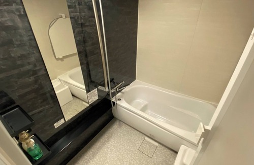 Matsuyama Apartment | This 4bedroom condominium has an entire floor wit/Naha Okinawa
