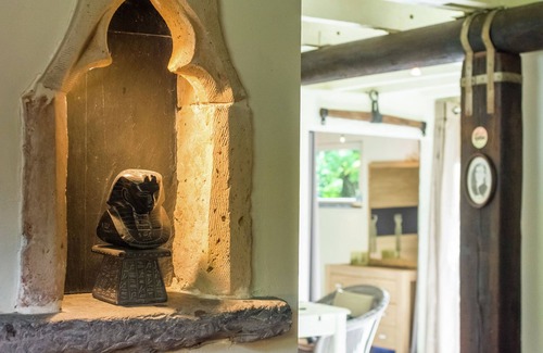 Veldegem House | This accommodation is full of atmosphere and on a beautiful estate.