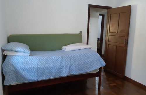 Vila Britania House | This ad doesn't exist, but I can't cancel it