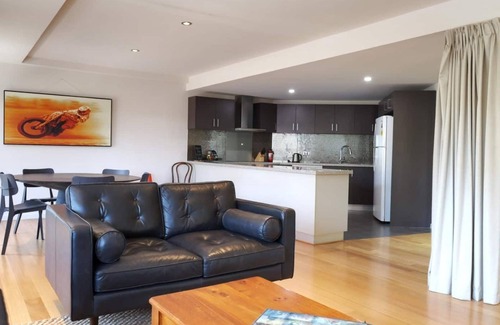 Fremantle Apartment | This apartment is a 0 bedroom(s), 1.5 bathrooms, located in Fremantle, WA.