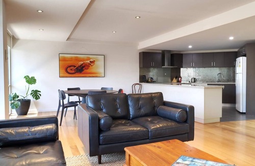 Fremantle Apartment | This apartment is a 0 bedroom(s), 1.5 bathrooms, located in Fremantle, WA.