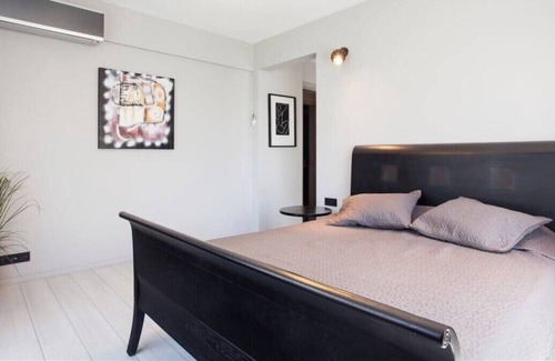 Nisantasi Apartment | This apartment is a 2 bedroom(s), 3 bathrooms, located in Şişli, İstanbul.