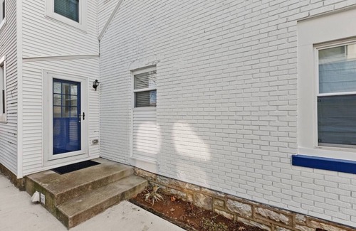 Lexington Apartment | This apartment is a 2 bedroom(s), 2 bathrooms, located in Lexington, KY.
