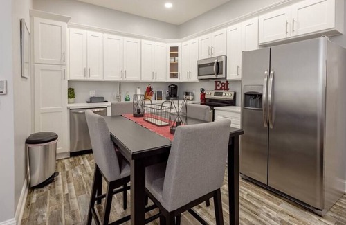 Osage Apartment | This apartment is a 2 bedroom(s), 1 bathrooms, located in Morgantown, WV.