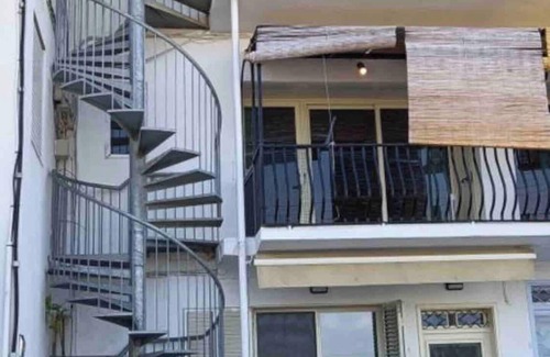 Għadira Apartment | This apartment is a 3 bedroom(s), 2 bathrooms, located in Il-Mellieħa, null.