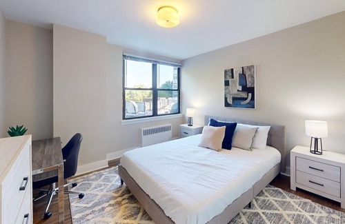 East Falls Apartment | This apartment is a 2 bedroom(s), 1 bathrooms, located in Philadelphia, PA.