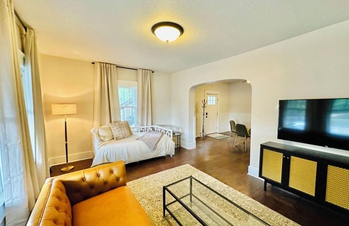 Marion Apartment | This apartment sits across the street from the school