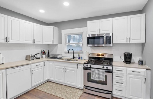 Italian Village Apartment | This apartments is centrally located making it convenient and enjoyable stay!