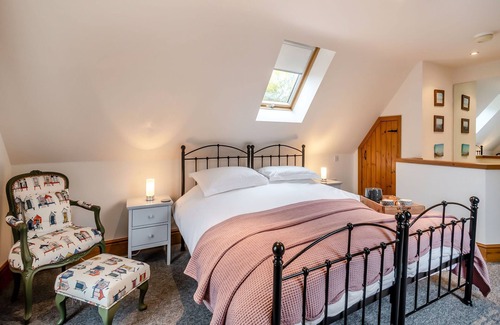 King's Lynn Cottage | This charming little property is in a great area for exploring.