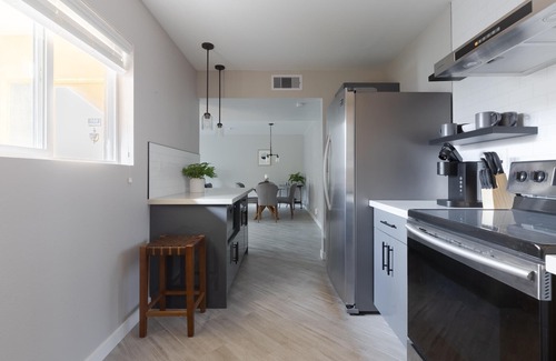 Encanto Condo | This condominium is a 2 bedroom(s), 2 bathrooms, located in Phoenix, AZ.
