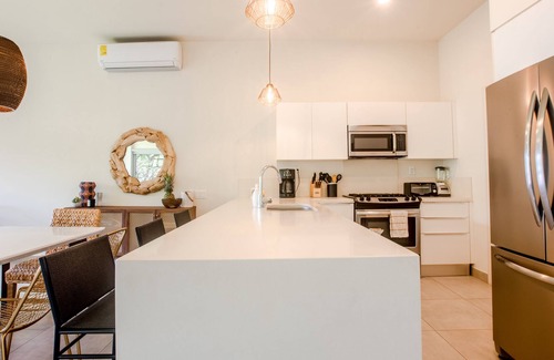 Las Escobas del Venado Condo | This condominium is a 2 bedroom(s), 2 bathrooms, located in Playa Venao, Los Santos.