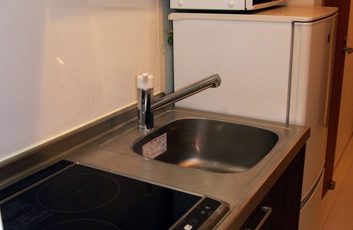 Sumida Apartment | This flat was built in 2020. A 9-minute walk from Tikibune Station. Please relax in this quiet room. You can see TOKYO SKYTREE from the window.