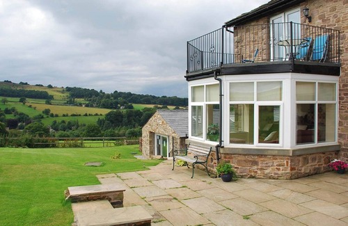 Whaley Bridge Cottage | This beautifully appointed apartment is set within a converted farmhouse.