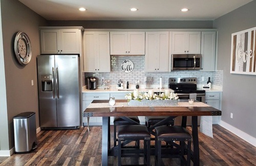 Northside House | This house is a 2 bedroom(s), 1 bathrooms, located in Chattanooga, TN.