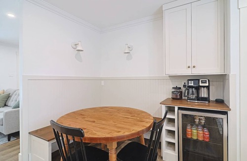 Fredericton House | This house is a 3 bedroom(s), 1.5 bathrooms, located in Fredericton, NB.
