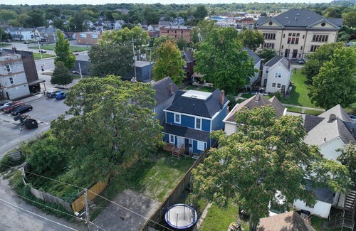 West Columbus House | This house is a 4 bedroom(s), 2.5 bathrooms, located in Columbus, OH, OH.