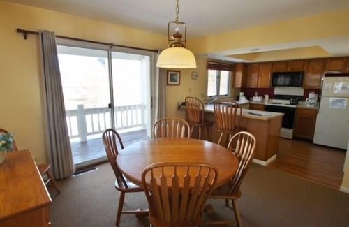 Chautauqua Condo | This is a timeshare condominium complex located on the northern end of Chautauqua Institution at 20 Elm Lane