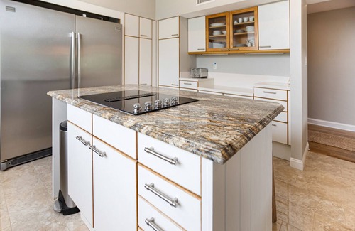 Tybee Island House | This is a wonderful 5 bedroom, 3 1/2 bath home and private beach crossover!