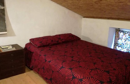 Vale Juncal Cottage | This is not a Chalet