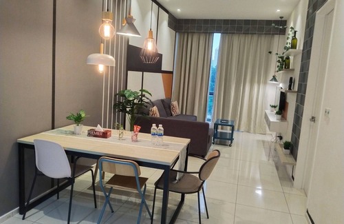 City Centre Apartment | This is the central location in kuala lumpur,unique aparment & super clean.